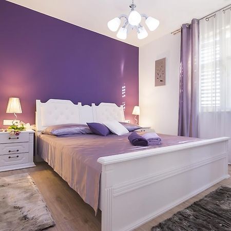 Apartments J&J Σπλιτ Εξωτερικό φωτογραφία